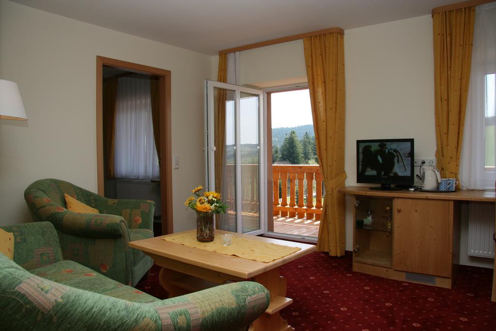 Gasthaus Sonne Neuhaeusle Sankt Märgen Esterno foto
